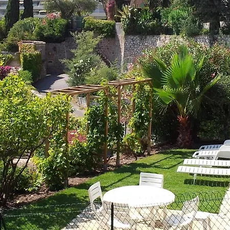 Oasis Vue Avec 4 Piscine Jardin * Cannes