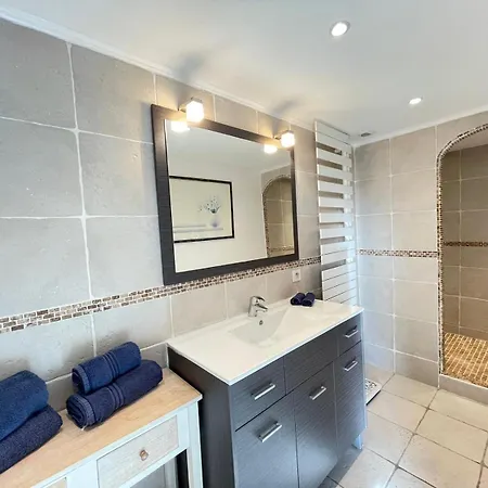Villa Oasis Vue Avec 4 Piscine Jardin *